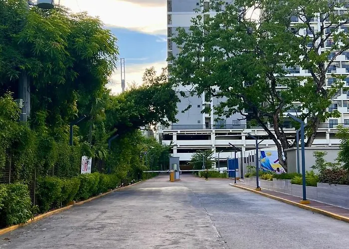 1621 Deluxe At Sunnyplace Residences *